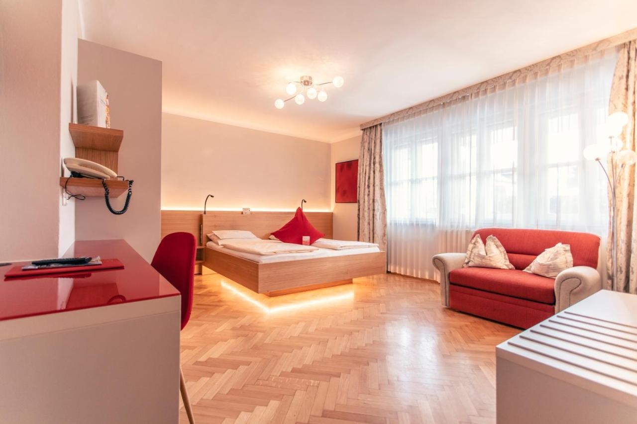 Rosenvilla Szálloda 4*
